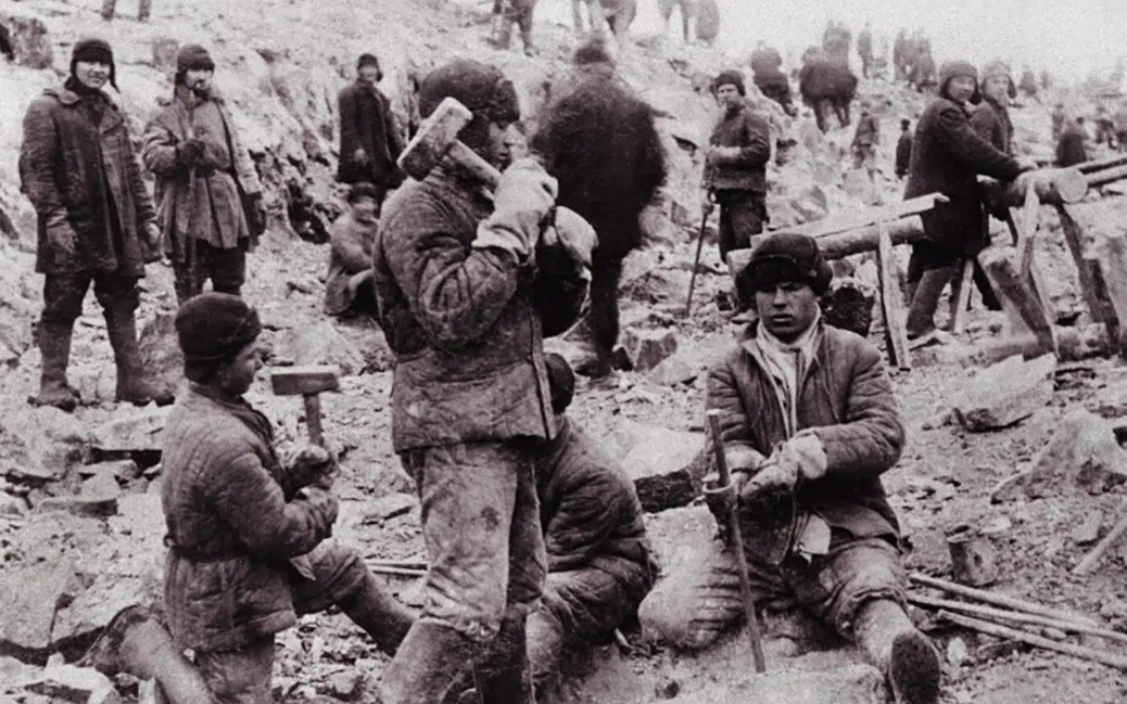 Under the rule of Stalin, Greeks, among other nationalities, not immediately executed, were sent to forced labor camps